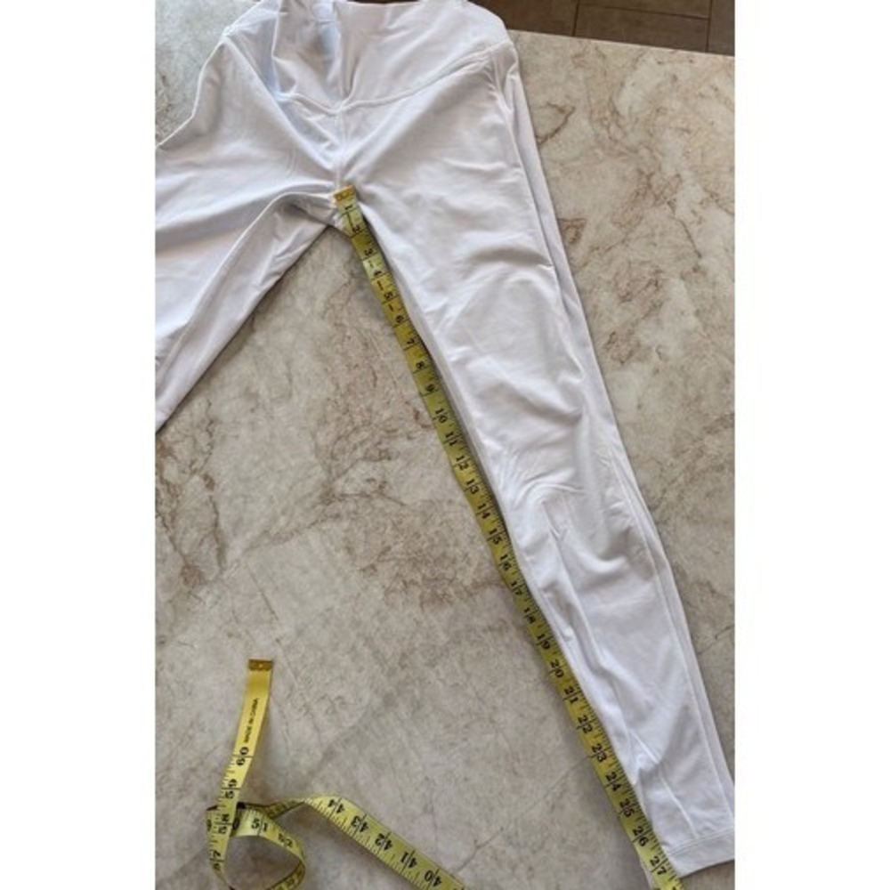 Lululemon White Size 6 Double Lined‎ Align 28" Tight - Picture 10 of 11